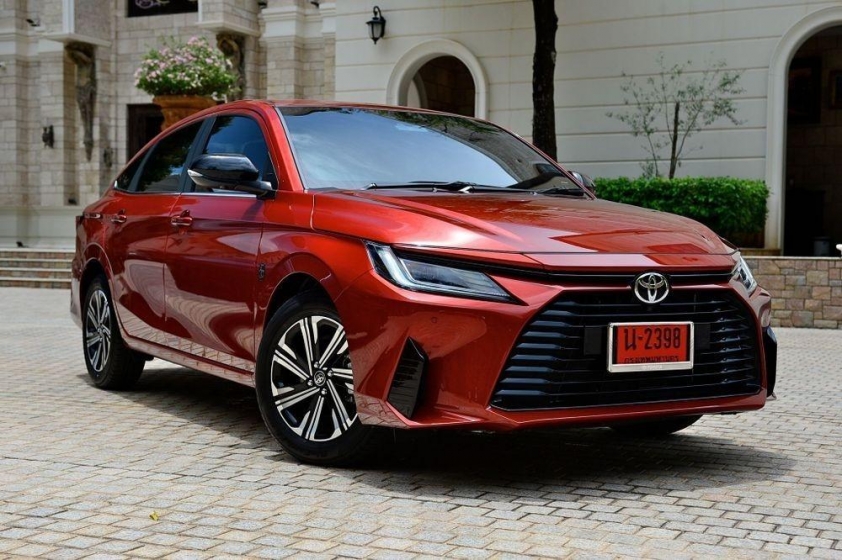 Công nghệ an toàn trên Toyota Vios Hybrid