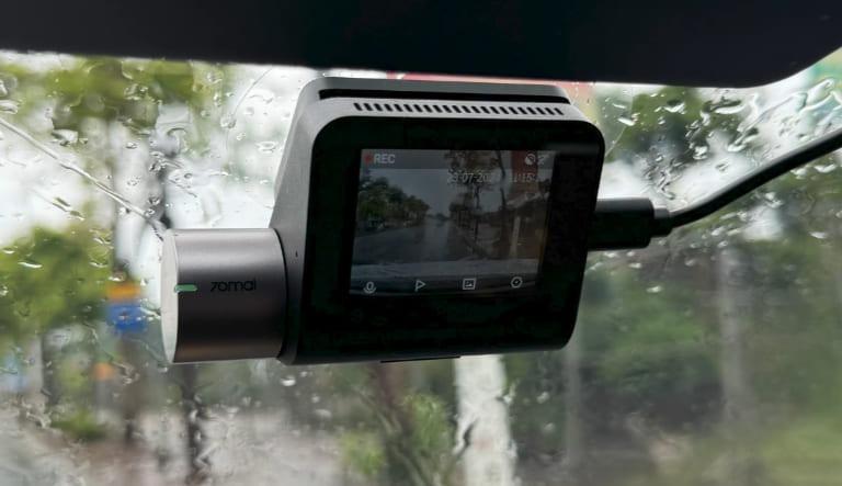 Camera hành trình gắn xe dịch vụ
