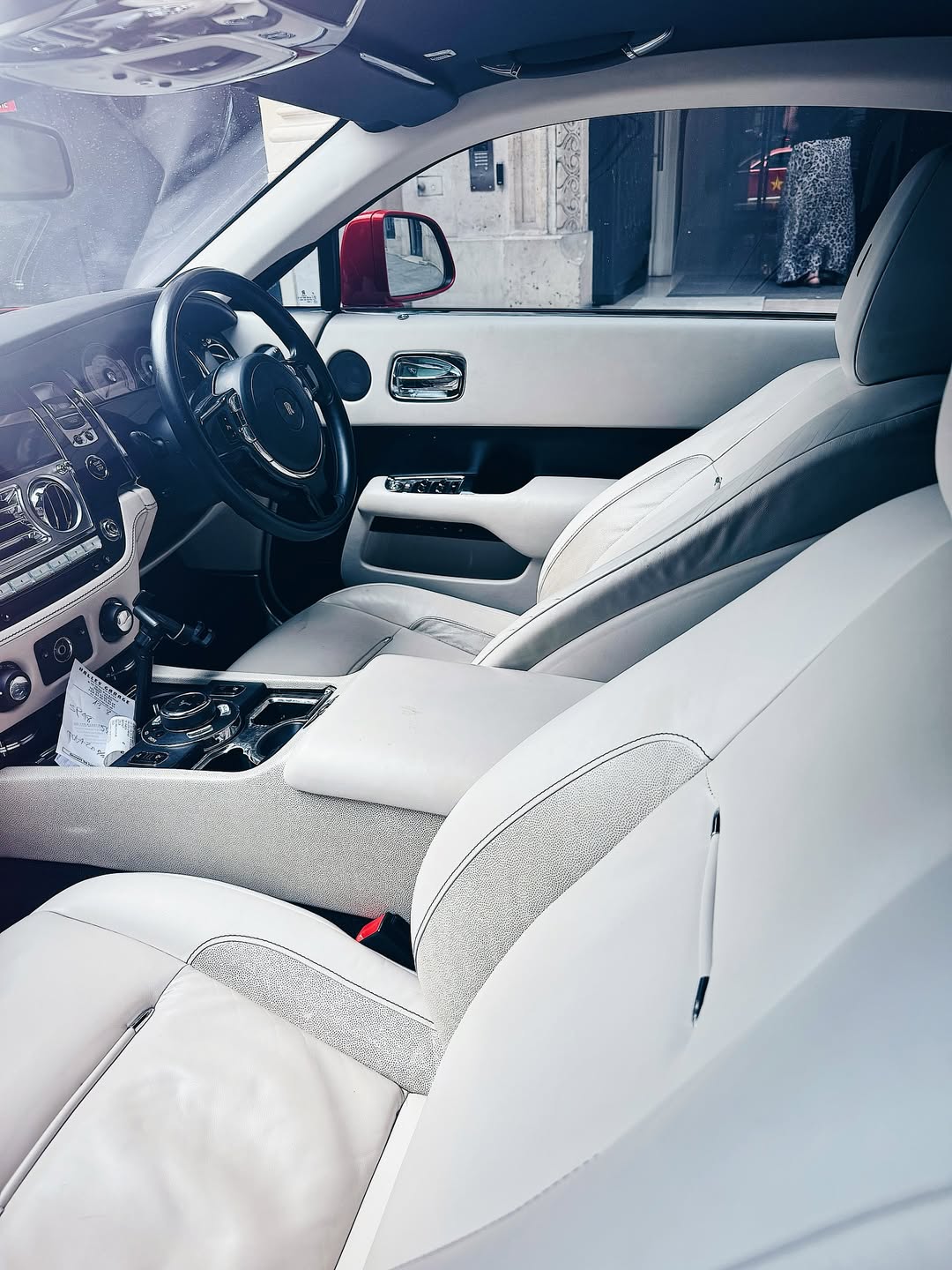 Nội thất xe Rolls-Royce Wraith