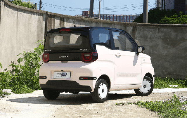 Thiết kế xe điện mini độc đáo
