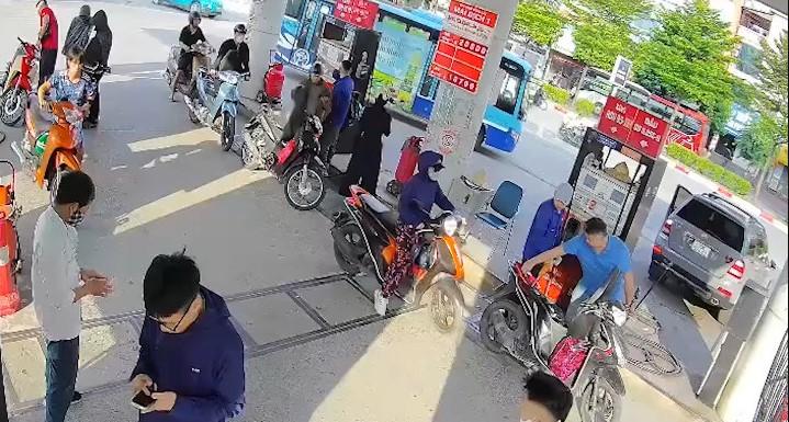 Phân tích trách nhiệm tài xế trong vụ cháy ở cây xăng