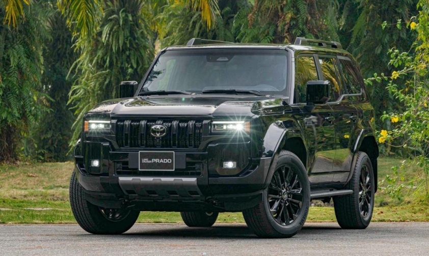Toyota Land Cruiser Prado sang trọng, đẳng cấp