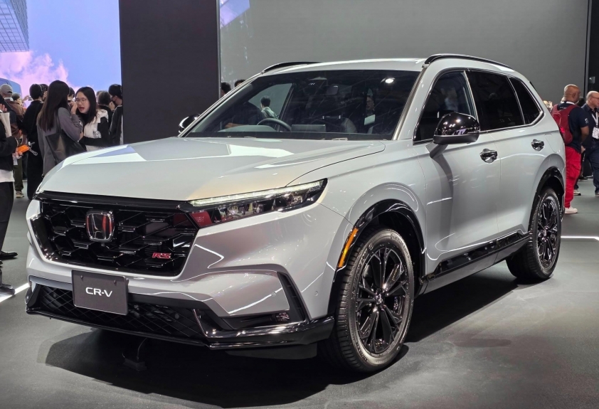 Ngoại hình Honda CR-V eHEV RS Black Edition