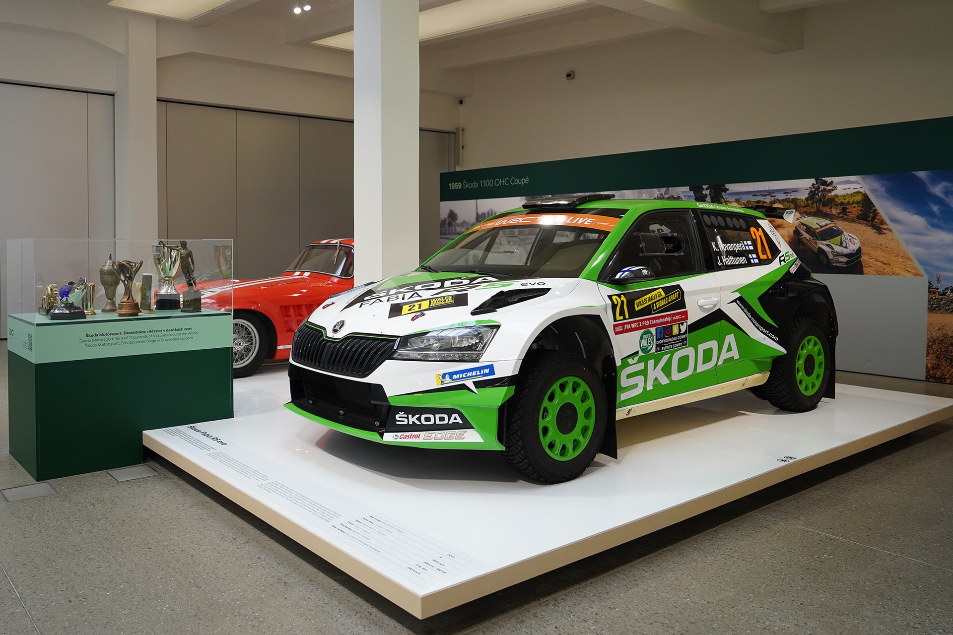 Xe đua Fabia R5 đạt thành tích WRC2