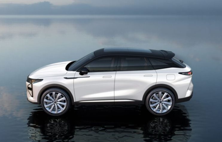 SUV Exeed Yaoguang C-DM Global Edition