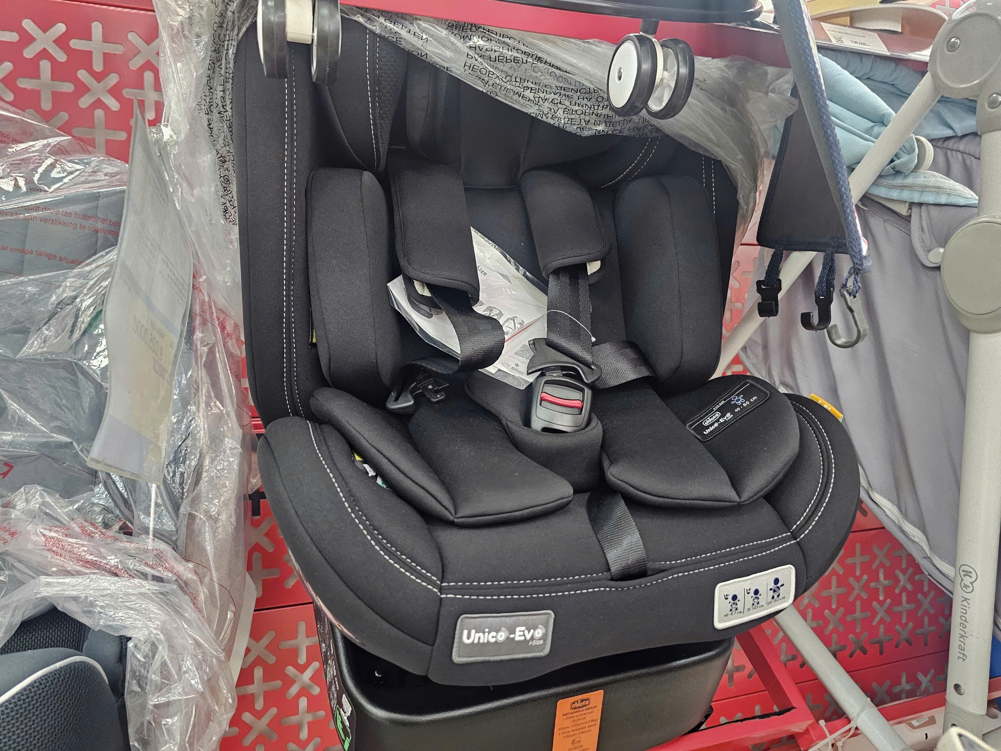 Ghế ngồi ô tô cho trẻ với đa dạng mẫu mã Các mẫu ghế ngồi ô tô cho trẻ em