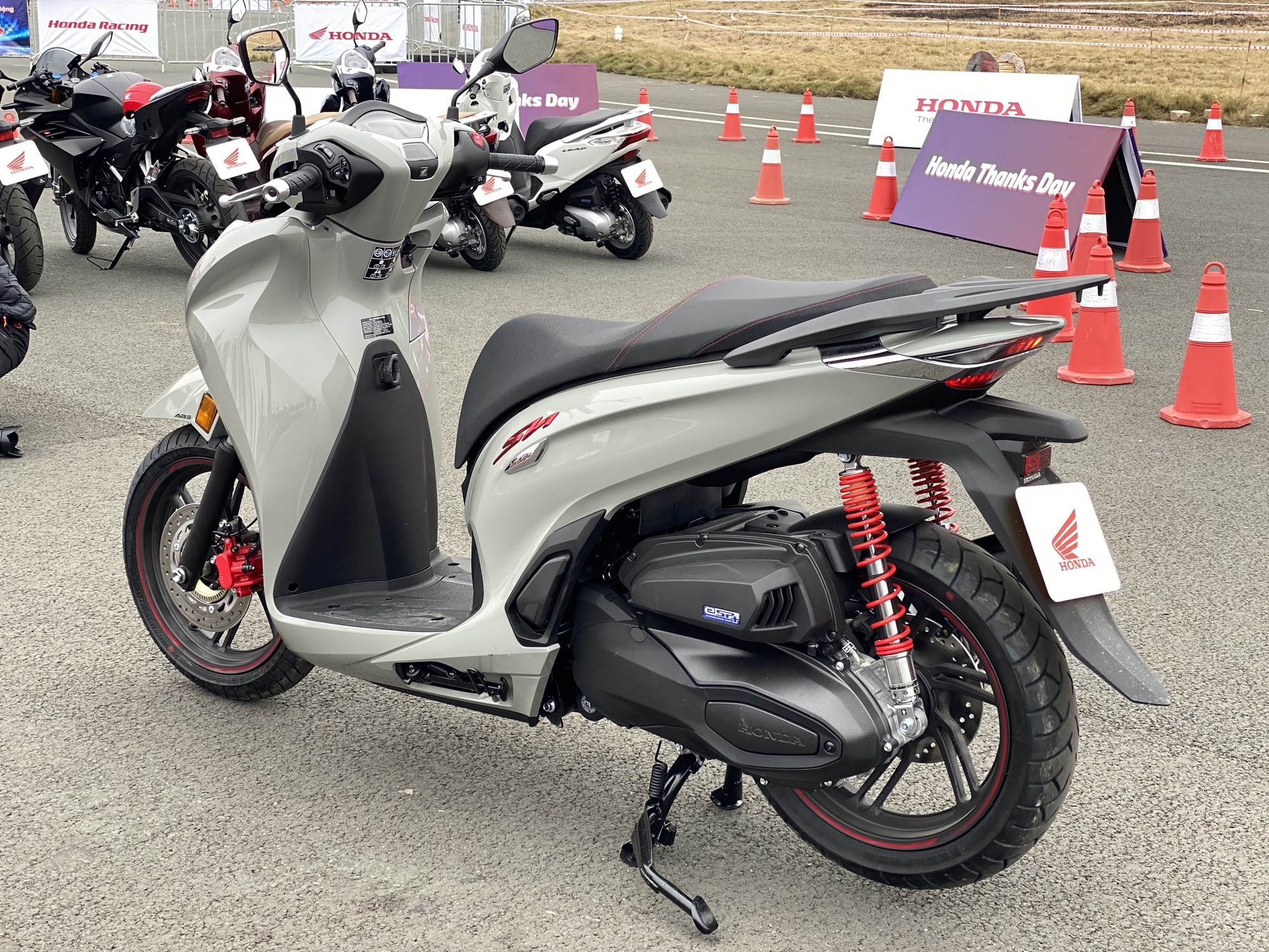 Các mẫu xe đang được giảm giá sâu tại đại lý