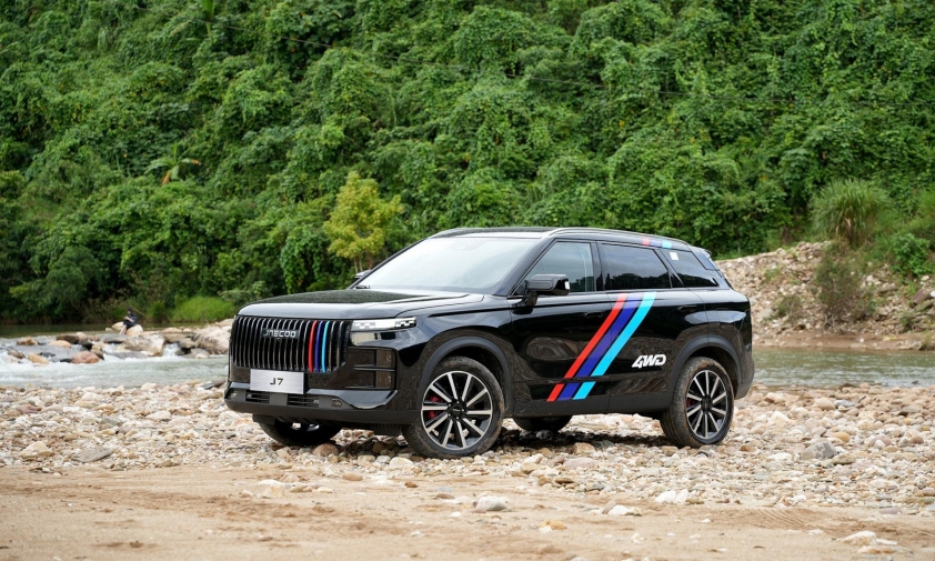 Jaecoo J7 phiên bản AWD
