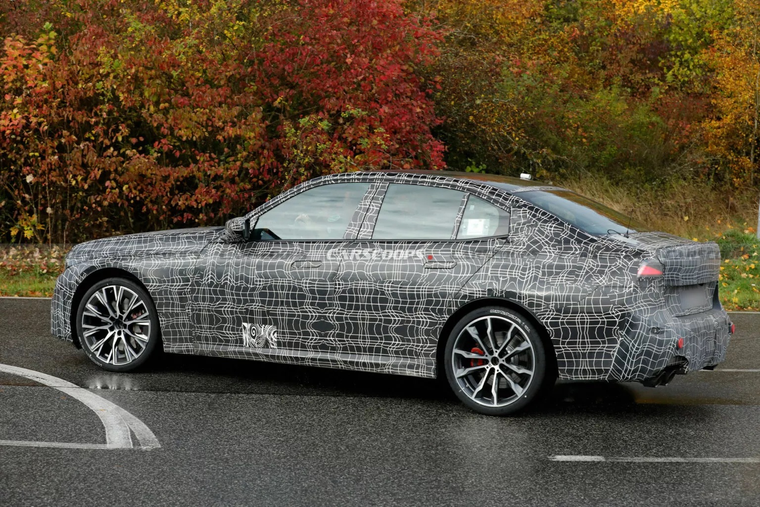 BMW 3 Series phiên bản xăng có thể là bản hiệu suất cao Phiên bản hiệu suất cao BMW 3 Series