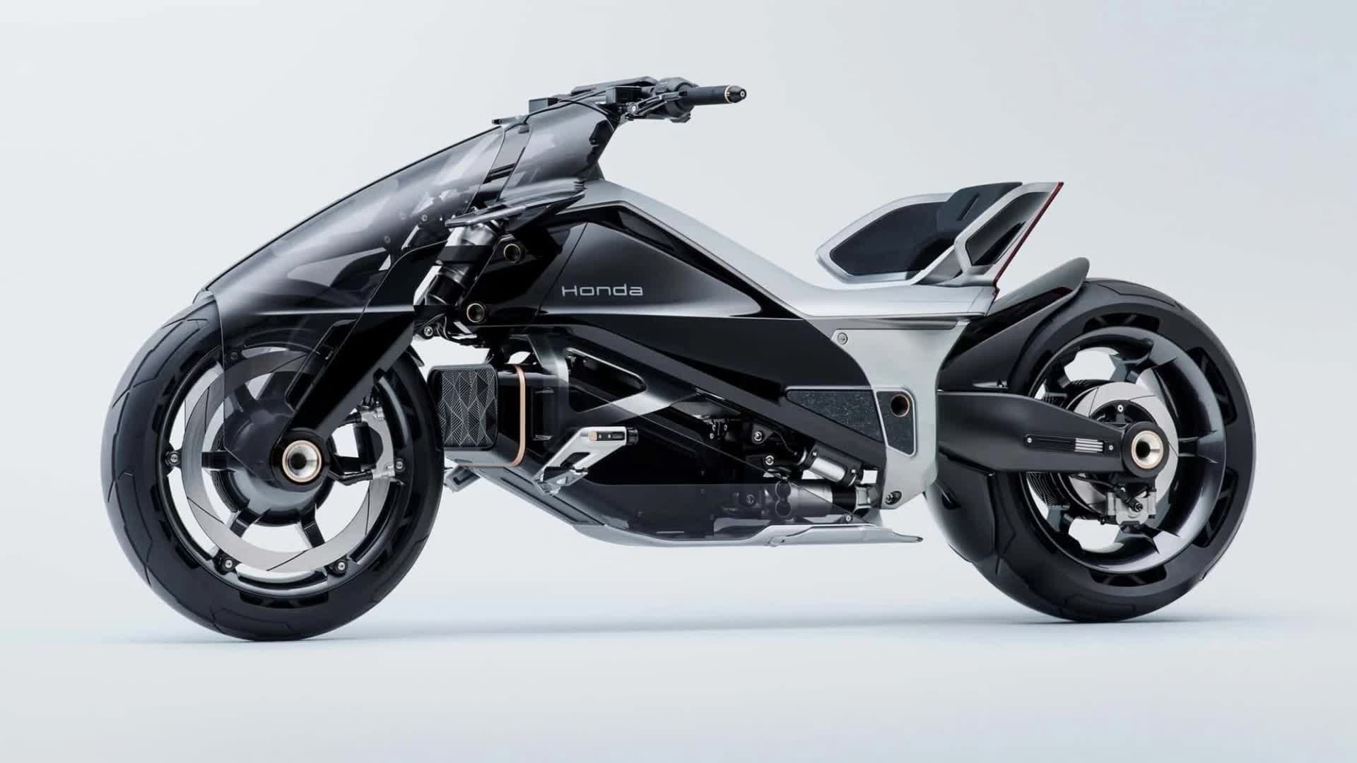 Xe máy điện thiết kế hiện đại với dáng power cruiser