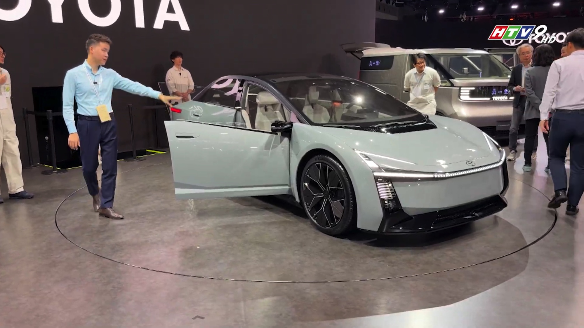 Thiết kế Corolla concept hoàn toàn mới