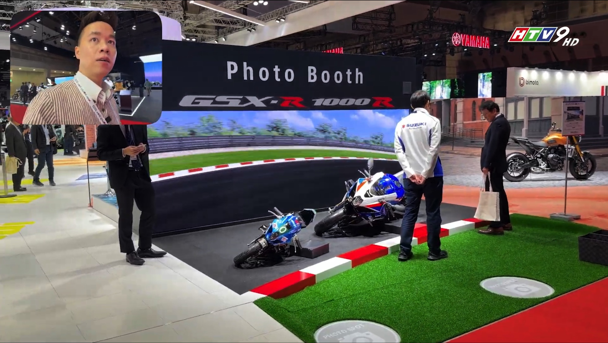 Xe bán hàng lưu động tận dụng không gian nhỏ gọn