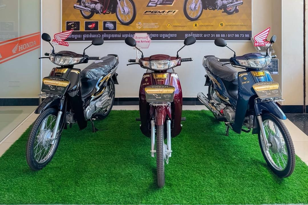 Khung sườn và thiết kế yên xe Honda Dream