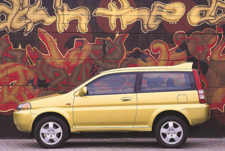 Honda HR-V 3 cửa đời 2000 với hộp số 3 cấp Honda HR-V đời 2000