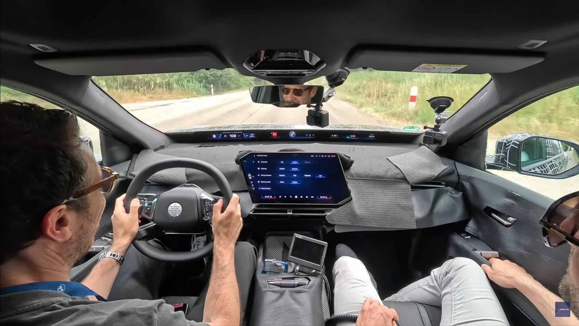 Nội thất tham khảo từ X3 mới chạy thử Nội thất X3 làm tham khảo cho 3 Series