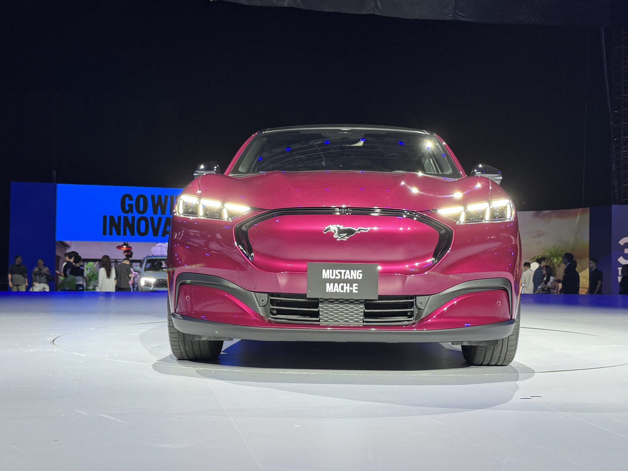 Ford Mustang Mach-E thuần điện