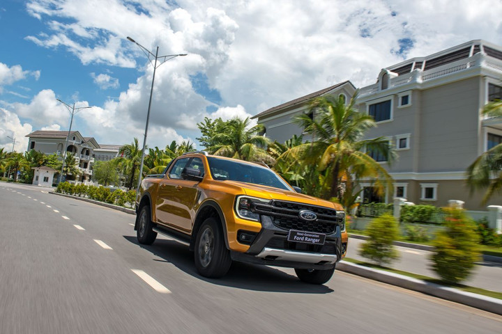 Ford Ranger hỗ trợ 100% phí trước bạ Ford Ranger ưu đãi cuối năm