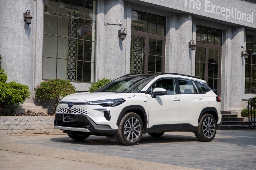 Những thói quen gây hại mà cho ô tô hybrid mà người dùng cần tránh Xe ô tô hybrid với hệ truyền động phức tạp